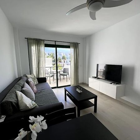 Casa Feliz - One Bedroom Central Apartment With Communal Pool Tias Exterior photo